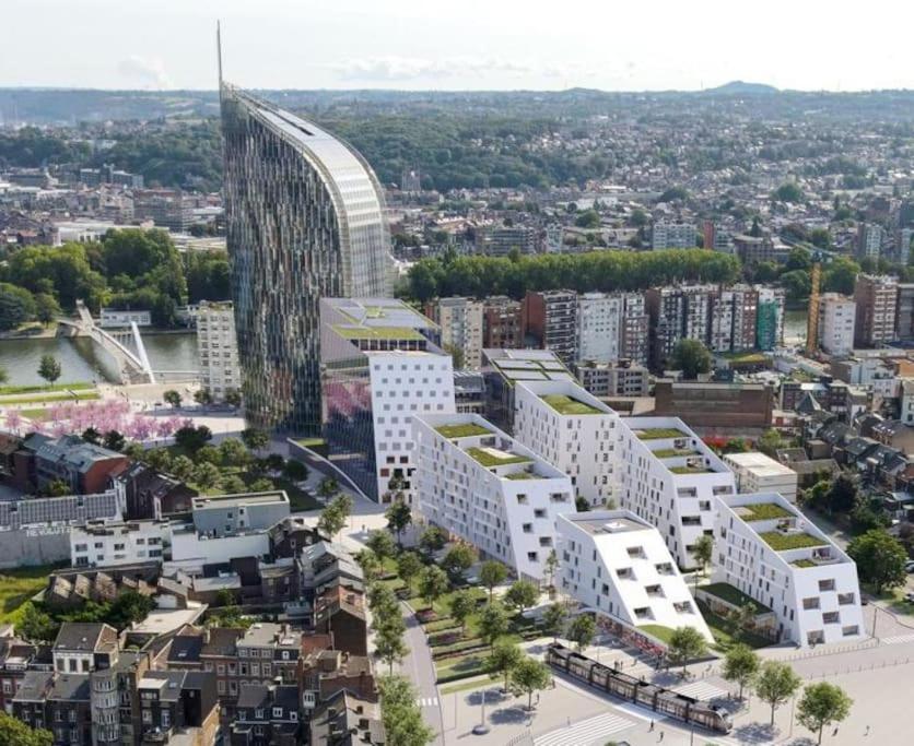 Paradis Express Neuf Face Aux Guillemins 리에주 외부 사진